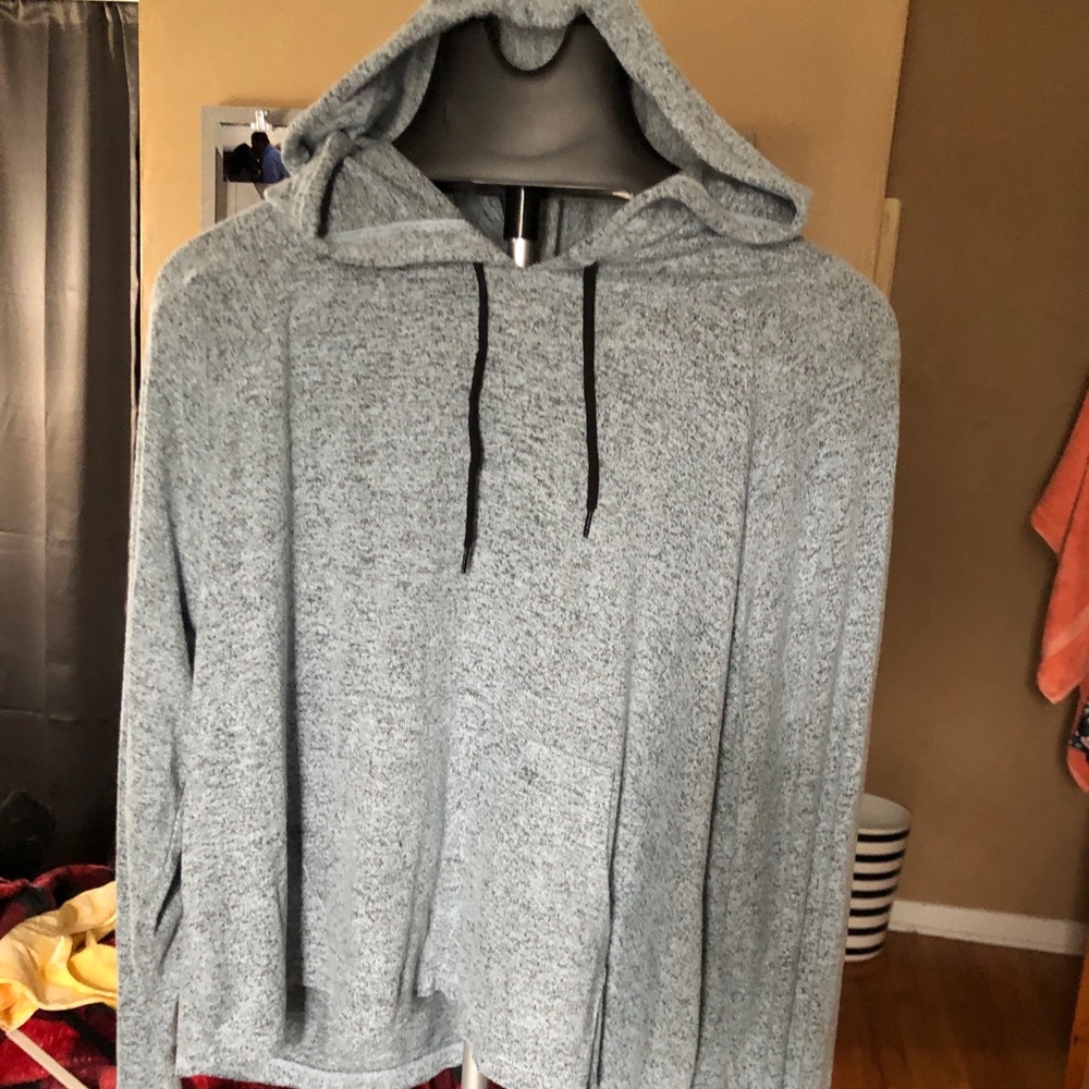 Mossimo cropped sweatshirt